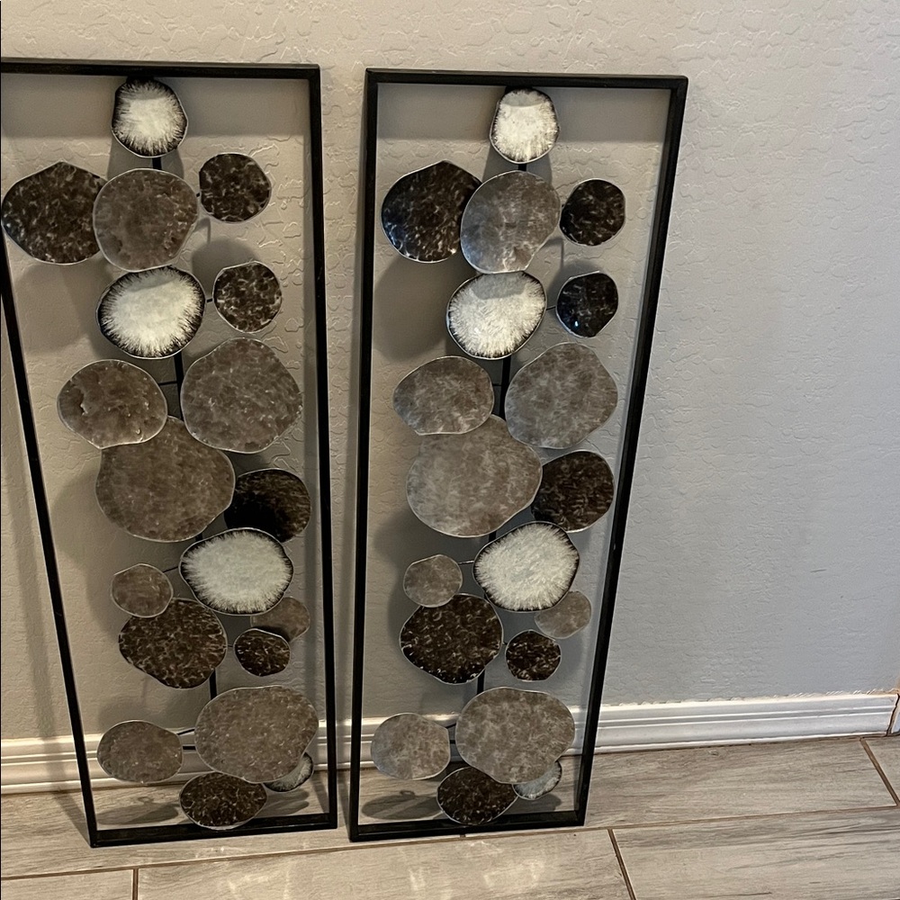 Modern Black and Gray Metal Wall Art Decor